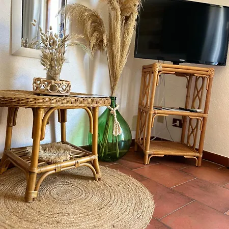 Sardinian Seaside Retreats Бадеси