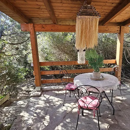 Sardinian Seaside Retreats Бадеси